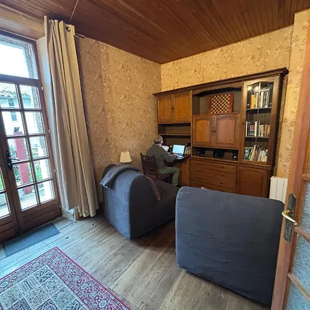 Au Pied Du Chateau Дом отдыха