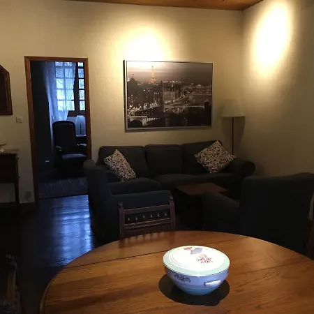 Hébergement de vacances Au Pied Du Chateau *